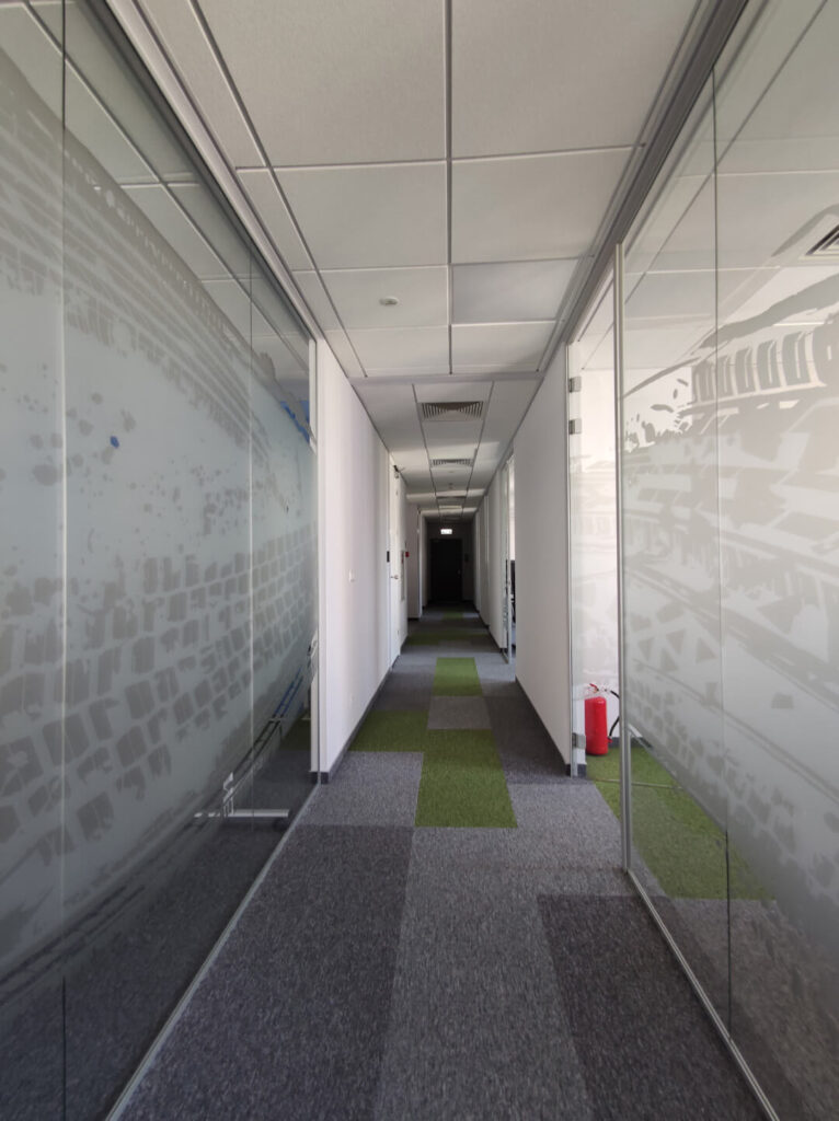 Aranżacja biura o powierzchni 411,00 m2 w budynku „myhive Mokotów Three” w Warszawie.