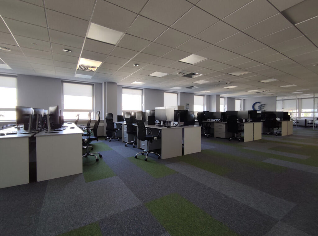 Aranżacja biura o powierzchni 411,00 m2 w budynku „myhive Mokotów Three” w Warszawie.